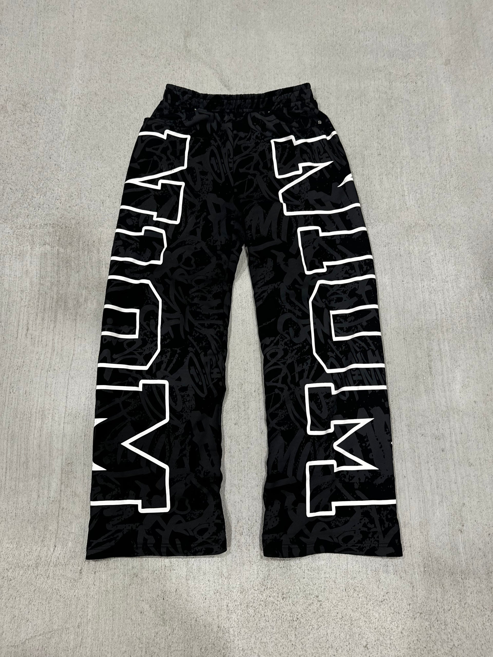 ‘GRAFFITI’ Sweatpants (BLACK)