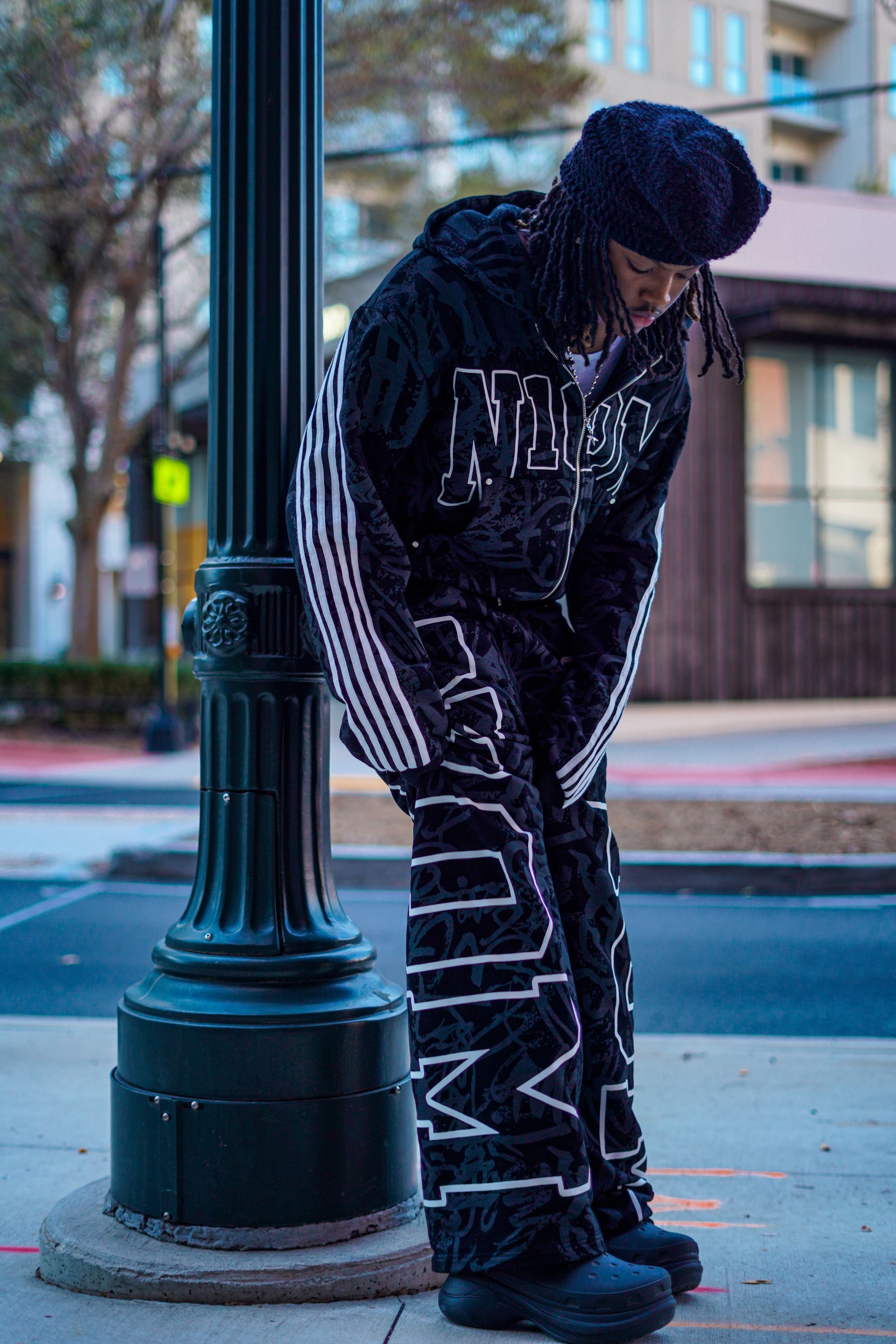 ‘GRAFFITI’ Sweatpants (BLACK)